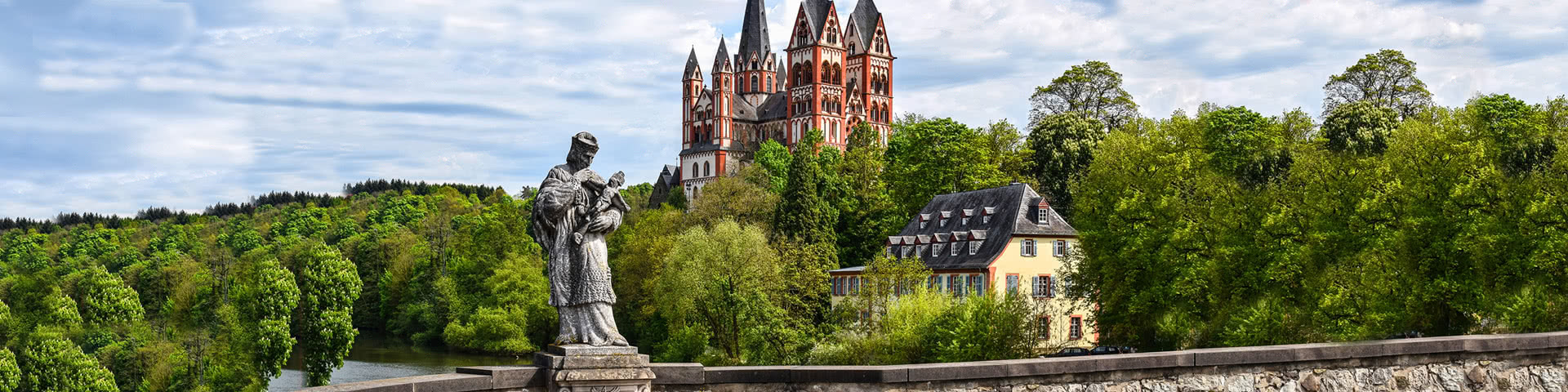 Blick auf den Limburger Dom in Limburg