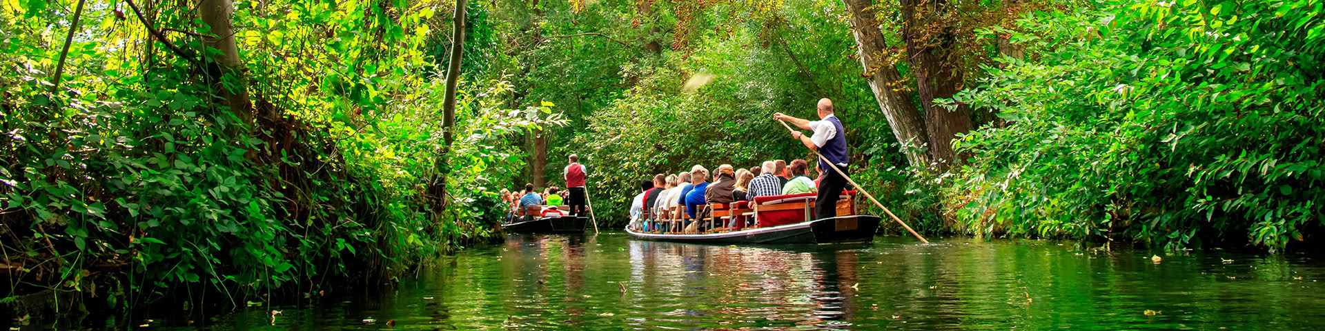 Fahrt mit dem Holzkahn durch den Spreewald in Luebben