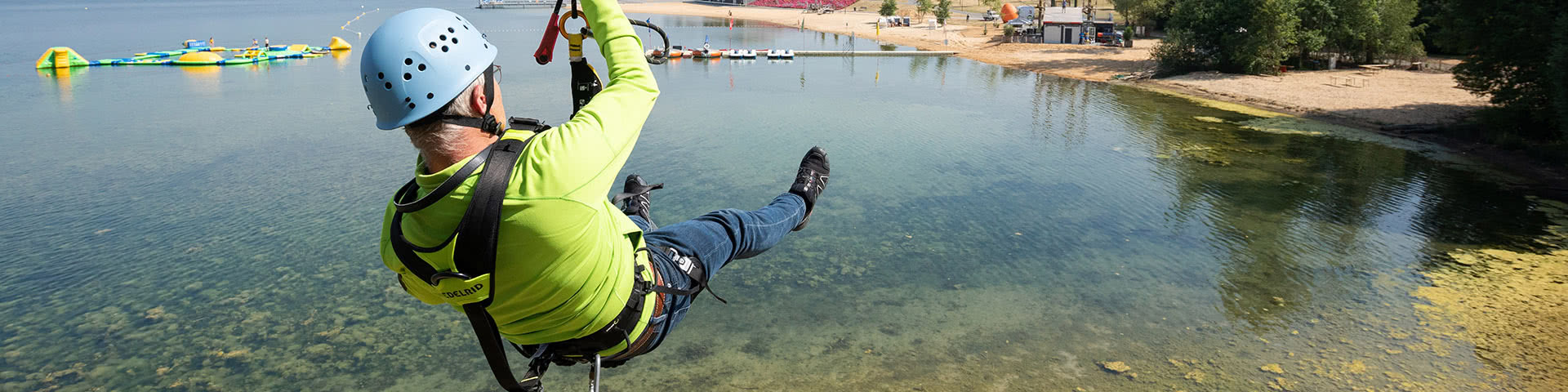 Zipline fahren über den Zülpicher See